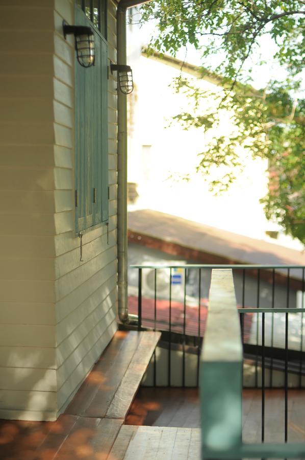 La Moon Hostel Bangkok Dış mekan fotoğraf