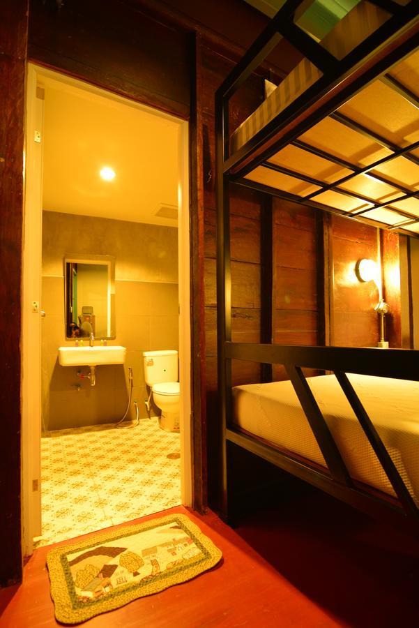 La Moon Hostel Bangkok Dış mekan fotoğraf